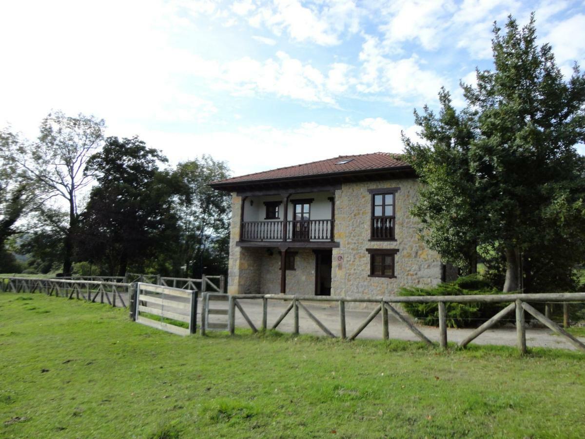 El Cantil Country house Sevares